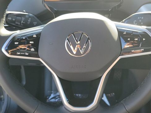 New 2026 Volkswagen ID.4 Pro image 26