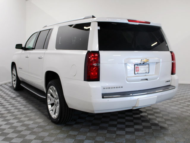 Used 2017 Chevrolet Suburban Premier AWD/4WD image 4
