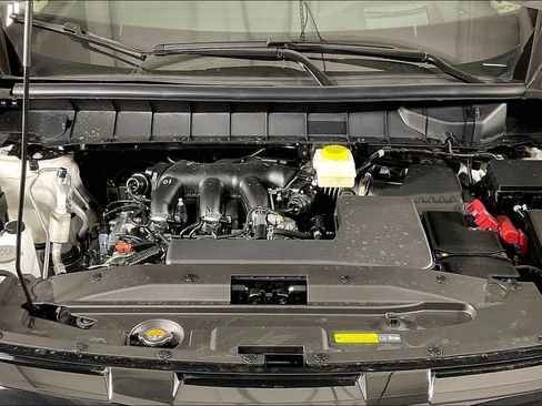 New 2026 Nissan Pathfinder Platinum w/ Cargo Package AWD/4WD image 15