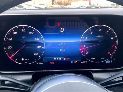 Used 2025 Mercedes-Benz GLC 300 GLC 300 image 21