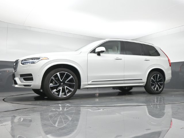 Used 2024 Volvo XC90 B5 Plus w/ Protection Package Premier AWD/4WD image 13