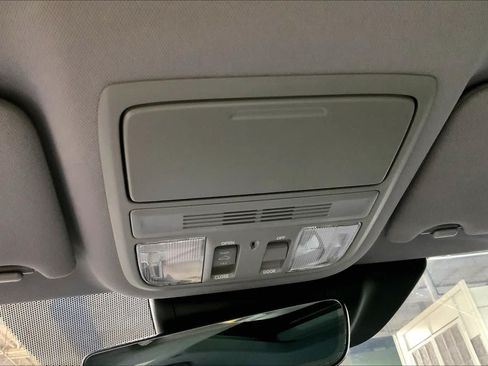 Used 2018 Honda Accord EX-L image 36