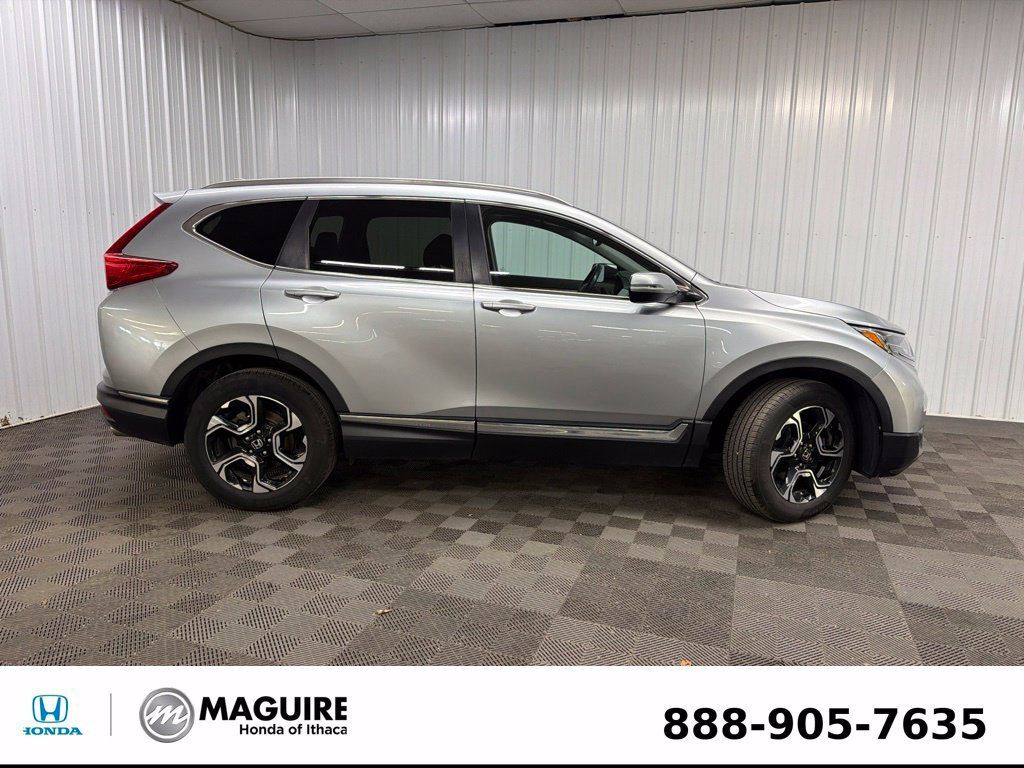 Used 2019 Honda CR-V Touring image 3