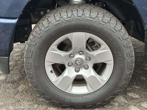 Used 2020 RAM 1500 Big Horn AWD/4WD image 9