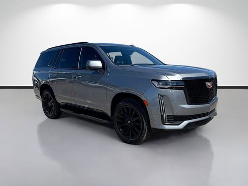 Used 2022 Cadillac Escalade Premium Luxury image 1