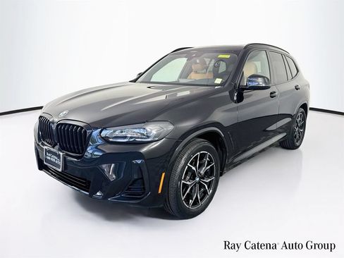Used 2024 BMW X3 xDrive30i w/ Premium Package AWD/4WD image 3