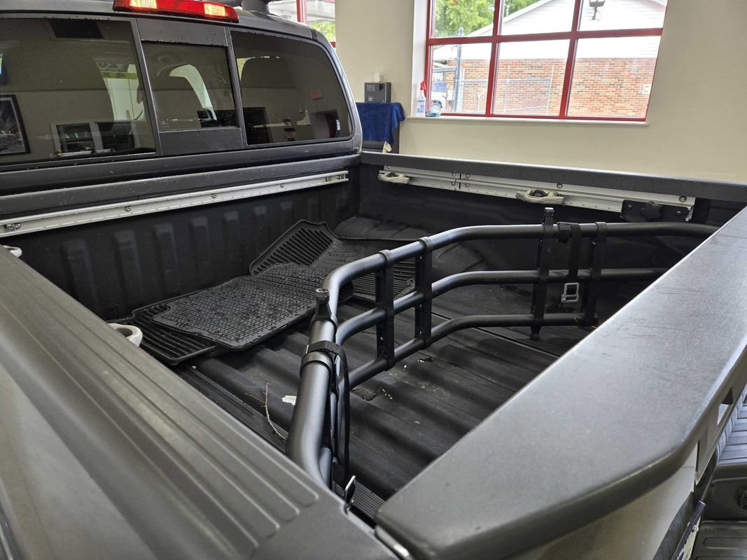 Used 2020 Nissan Frontier PRO-4X AWD/4WD image 28