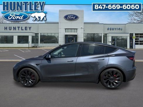 Used 2023 Tesla Model Y Performance AWD/4WD image 7