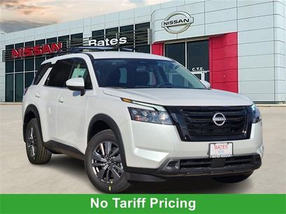 New 2025 Nissan Pathfinder SV