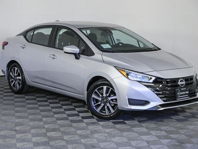 New 2025 Nissan Versa SV w/ Trunk Package