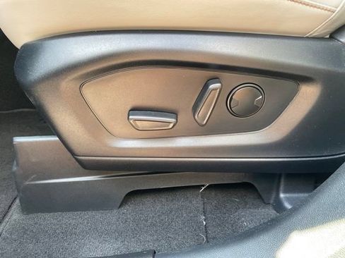 New 2026 Ford Explorer Active w/ Active Comfort Package AWD/4WD image 13