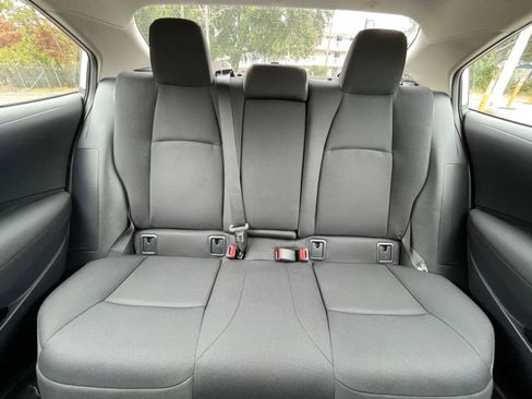 Used 2025 Toyota Corolla LE image 36