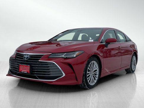 Used 2022 Toyota Avalon Limited w/ Advanced Safety Package image 1