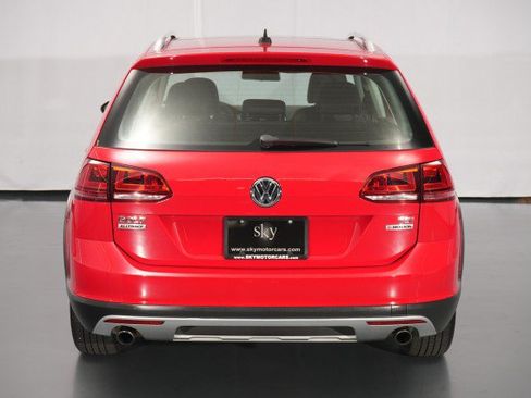 Used 2017 Volkswagen Golf Alltrack SE AWD/4WD image 14