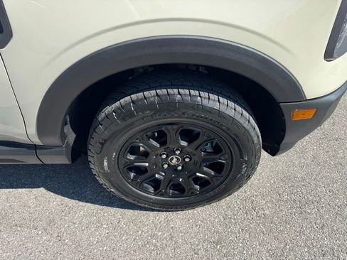 New 2025 Ford Bronco Sport Badlands image 28