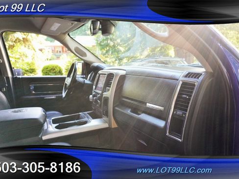 Used 2019 RAM 1500 Laramie w/ Convenience Group AWD/4WD image 17