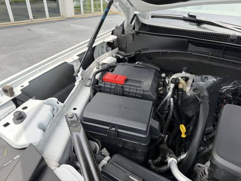 Used 2024 GMC Yukon XL Denali RWD image 43