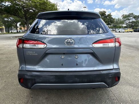 Used 2022 Toyota Corolla Cross L FWD image 7