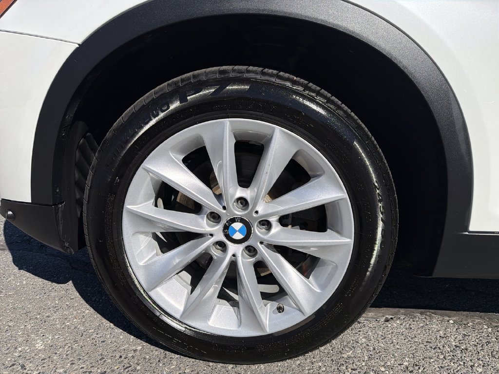 Used 2016 BMW X3 xDrive28i AWD/4WD image 16