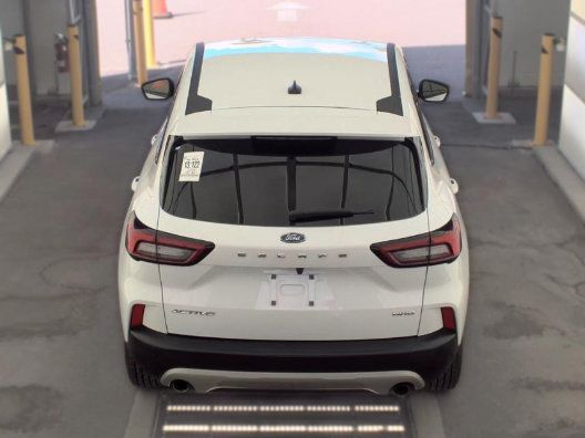 Used 2024 Ford Escape Active AWD/4WD image 4