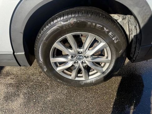Used 2017 MAZDA CX-9 Touring AWD/4WD image 9