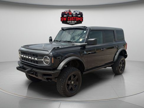 Used 2022 Ford Bronco Black Diamond AWD/4WD image 3