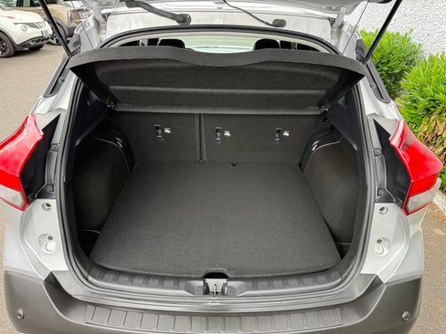 Certified 2020 Nissan Kicks SR w/ SR Premium Package FWD image 11