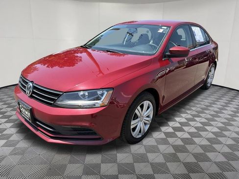 Used 2017 Volkswagen Jetta S FWD image 3