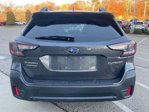 Used 2022 Subaru Outback Premium w/ Popular Package #1 image 4