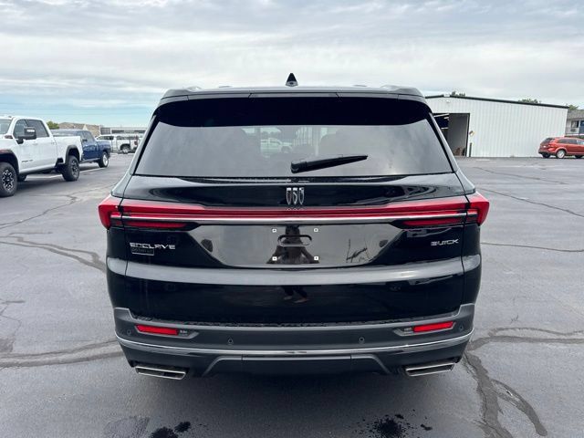 Used 2025 Buick Enclave Preferred FWD image 4