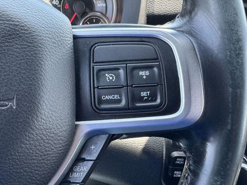 Used 2019 RAM 2500 Big Horn w/ Black Appearance Package AWD/4WD image 17