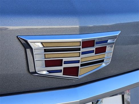 Used 2023 Cadillac XT5 Premium Luxury image 15