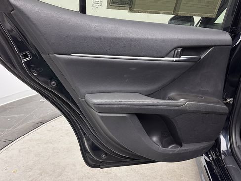 Used 2021 Toyota Camry XSE w/ Navigation Package image 28