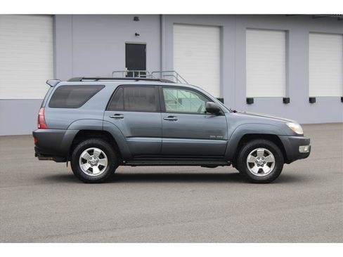 Used 2004 Toyota 4Runner Sport AWD/4WD image 4