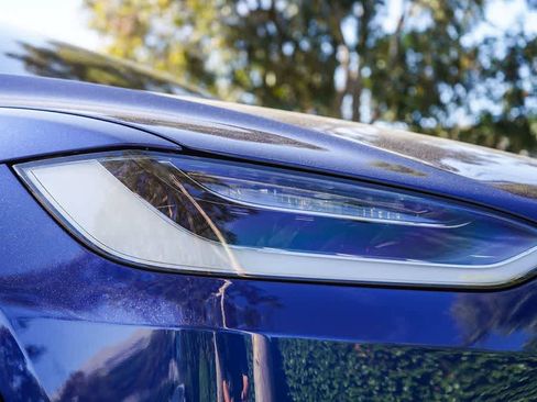 Used 2023 Tesla Model X AWD/4WD image 10
