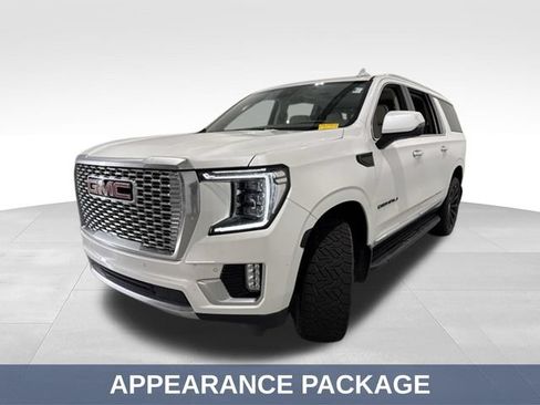 Used 2024 GMC Yukon XL Denali w/ Max Trailering Package AWD/4WD image 4