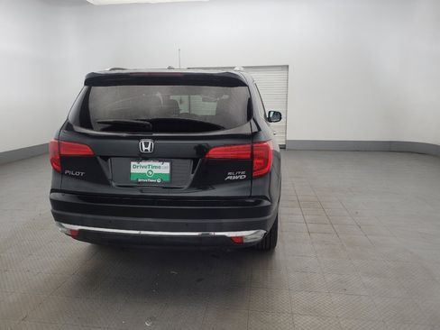 Used 2017 Honda Pilot Elite image 7