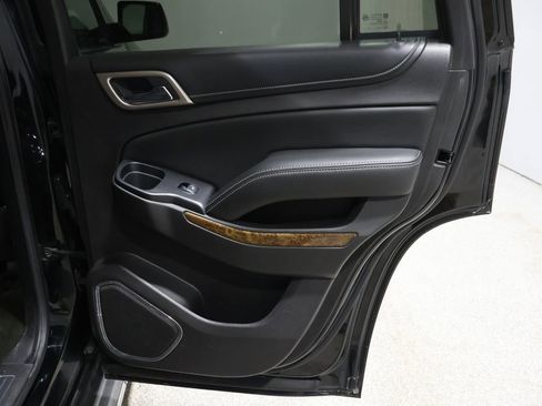 Used 2016 GMC Yukon Denali image 22