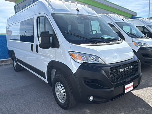 New 2026 RAM ProMaster 3500 w/ Crew Van Package image 3