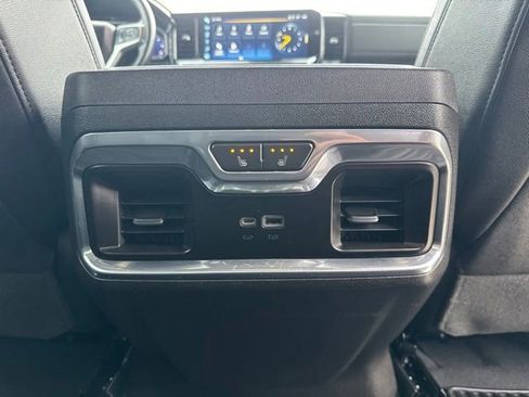 Used 2024 Chevrolet Silverado 1500 LTZ w/ LTZ Convenience Package II AWD/4WD image 10