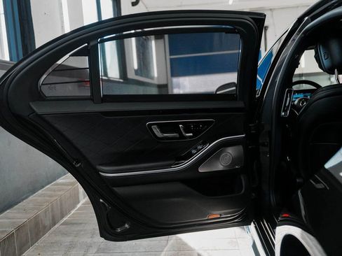 Used 2022 Mercedes-Benz S 580 S 580 image 16