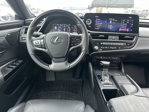 Used 2022 Lexus ES 350 Ultra Luxury image 15