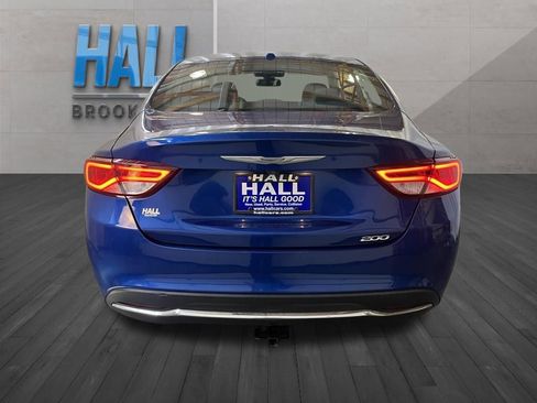 Used 2015 Chrysler 200 Limited w/ Convenience Group FWD image 4