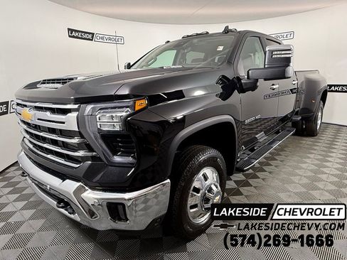 New 2026 Chevrolet Silverado 3500 LTZ w/ LTZ Plus Package AWD/4WD image 1