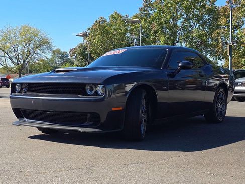 Used 2018 Dodge Challenger GT image 11