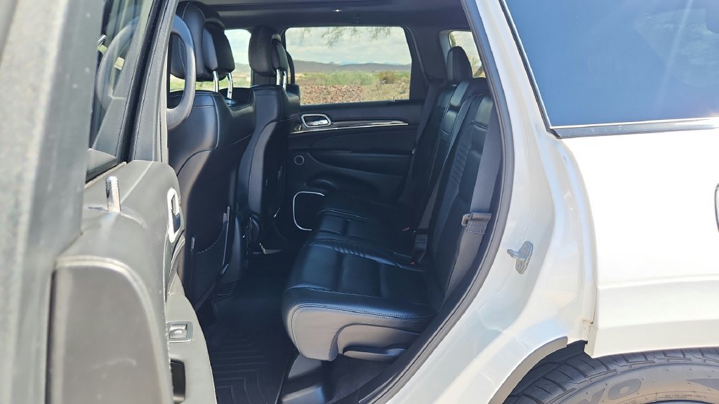 Used 2018 Jeep Grand Cherokee Trackhawk AWD/4WD image 25