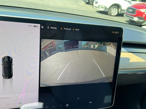 Used 2018 Tesla Model 3 Long Range image 33