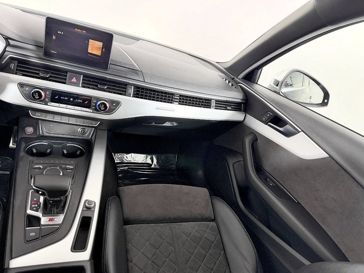 Used 2019 Audi S4 Premium w/ Convenience Package AWD/4WD image 60