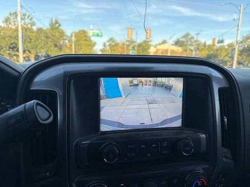 Used 2019 Chevrolet Silverado 2500 LTZ w/ Duramax Plus Package AWD/4WD image 18