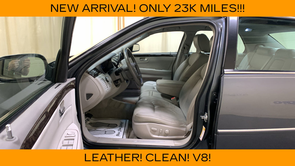 Used 2011 Cadillac DTS FWD image 26